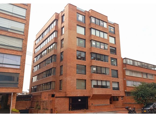 Oficina en venta en El Nogal, Zipaquirá, 337 m² · foto 18 de 21