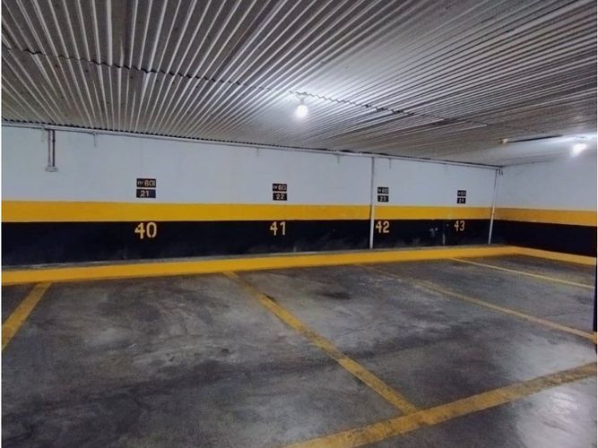 Oficina en venta en El Nogal, Zipaquirá, 337 m² · foto 19 de 21