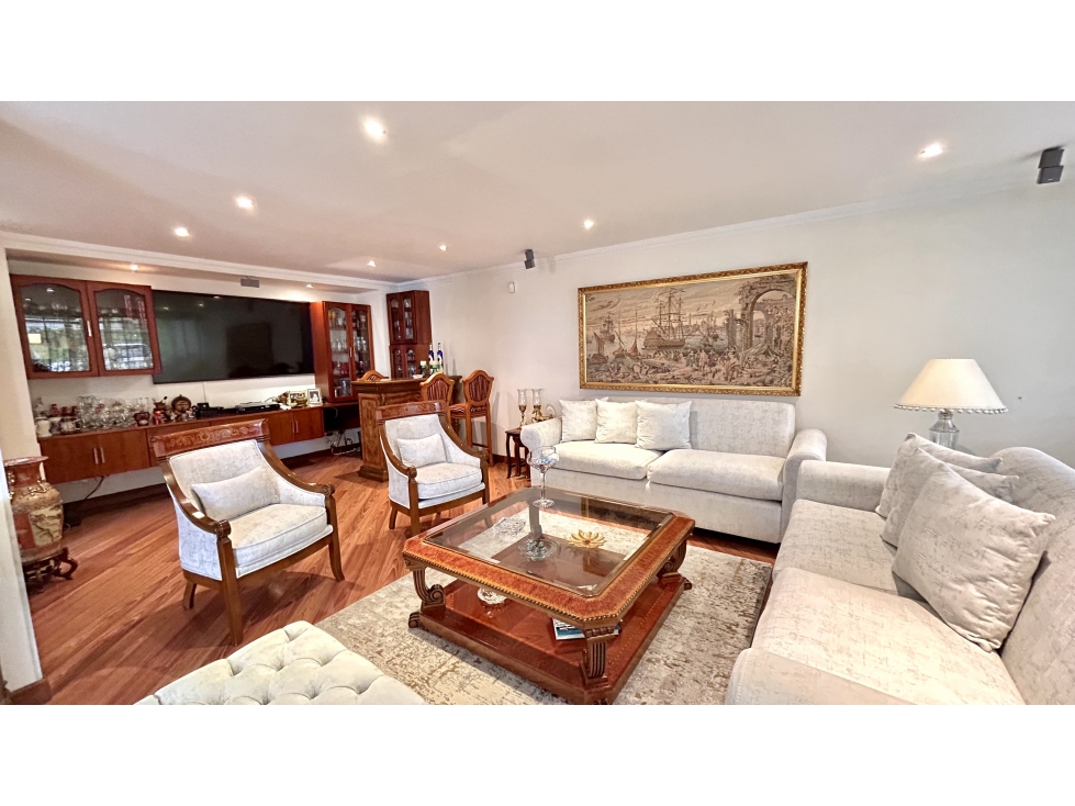 Casa en venta en Cedritos, Bogotá · foto 4 de 24