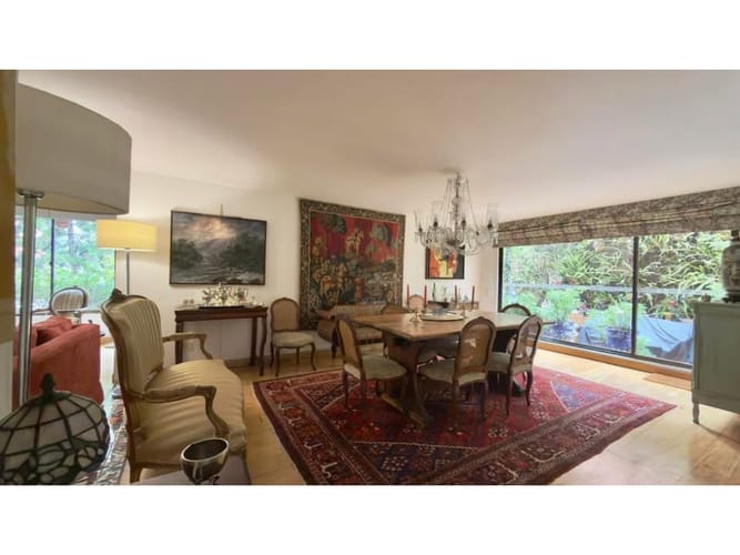 Apartamento de 3 alcobas en venta en Los Rosales, Bogotá, 209 m² · foto 5 de 24