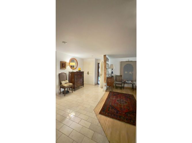 Apartamento de 3 alcobas en venta en Los Rosales, Bogotá, 209 m² · foto 9 de 24