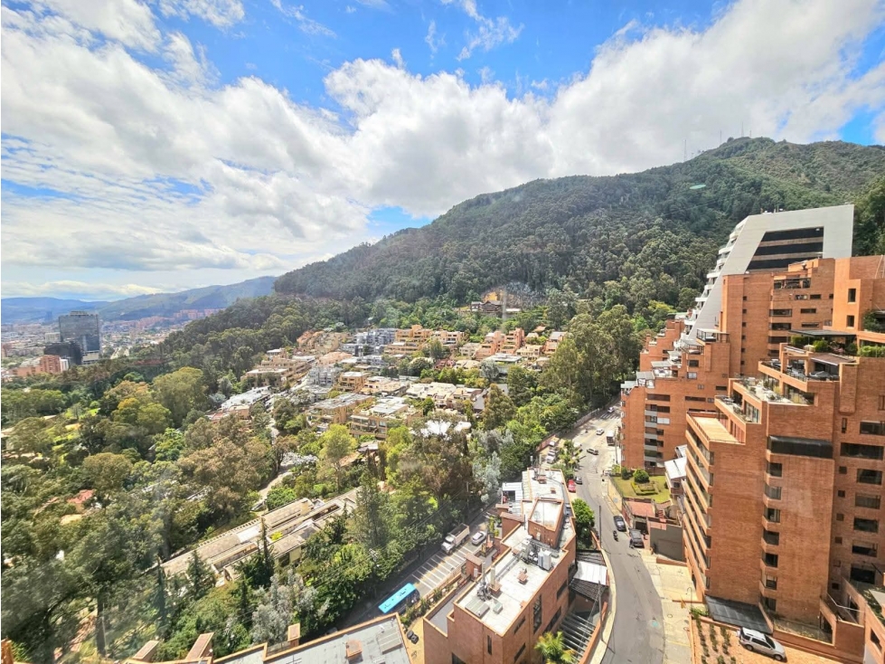 Apartamento en venta en El Refugio, Bogotá · foto 6 de 13
