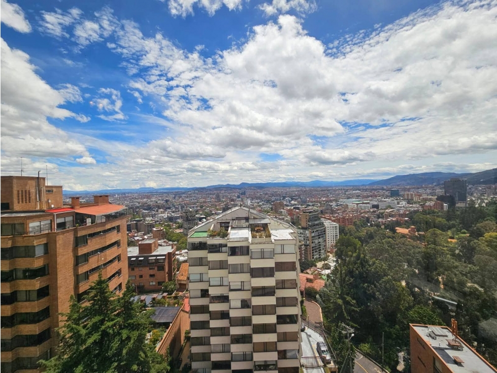 Apartamento en venta en El Refugio, Bogotá · foto 7 de 13