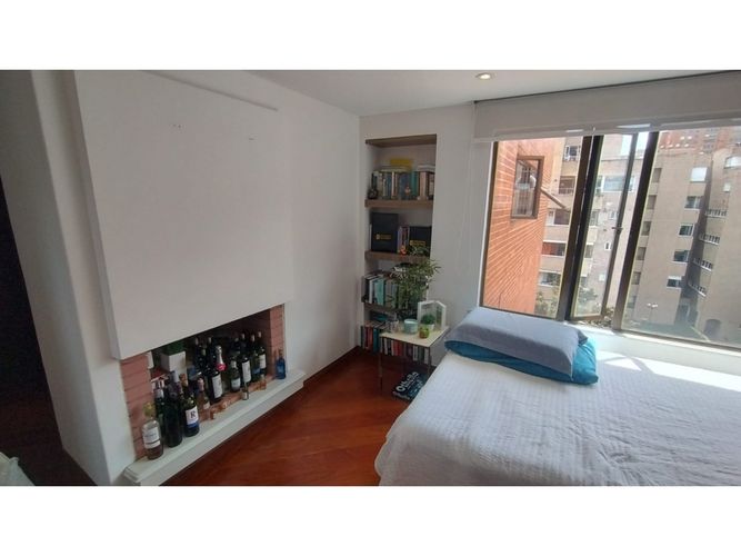 Apartaestudio en venta en Los Rosales, Bogotá, 73 m² · foto 6 de 16