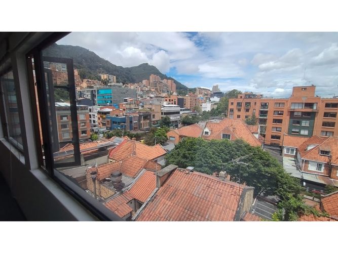Apartaestudio en venta en Los Rosales, Bogotá, 73 m² · foto 14 de 16