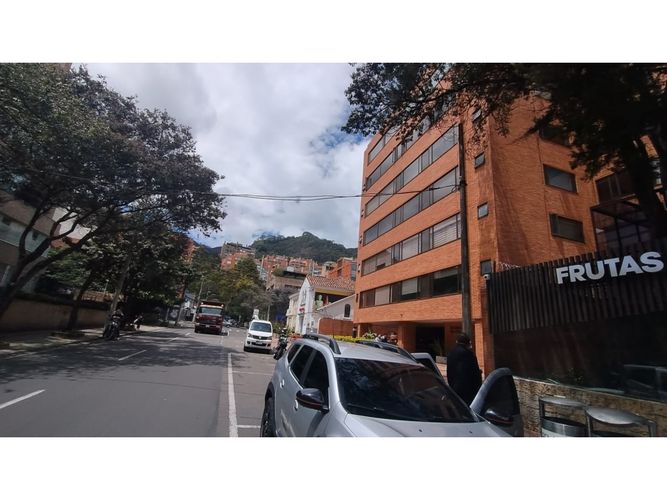 Apartaestudio en venta en Los Rosales, Bogotá, 73 m² · foto 16 de 16