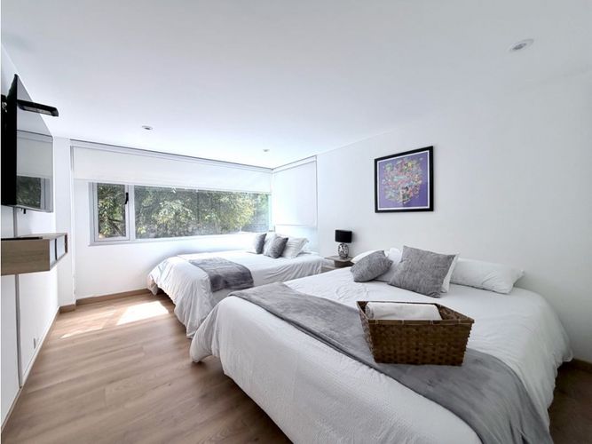 Apartamento de 3 alcobas en venta en Los Rosales, Bogotá, 160 m² · foto 15 de 24