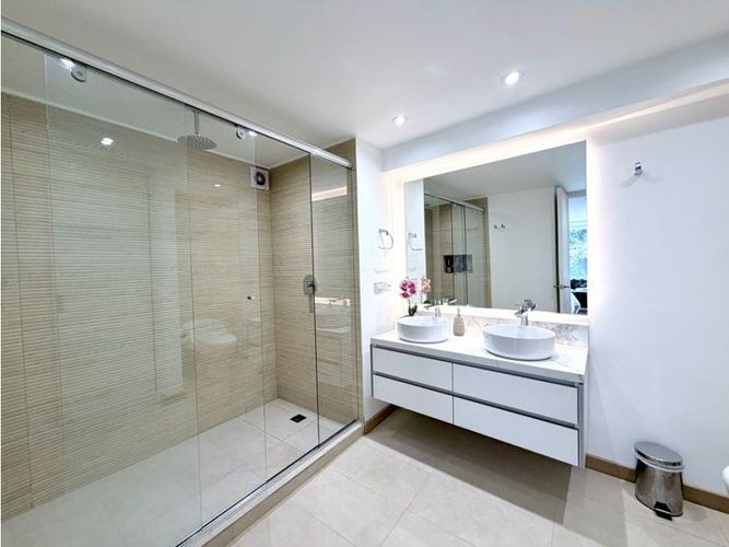 Apartamento de 3 alcobas en venta en Los Rosales, Bogotá, 160 m² · foto 24 de 24