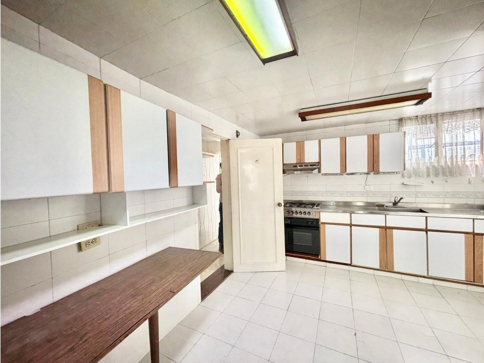 Apartamento en venta en Chicó Reservado, Bogotá · foto 5 de 16