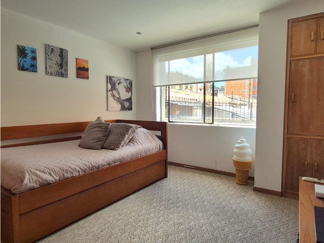 Apartamento de 3 alcobas en venta en Santa Barbara, Bogotá, 131 m² · foto 12 de 17
