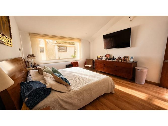 Casa de 3 alcobas en venta en Santa Ana, Bogotá, 350 m² · foto 14 de 24