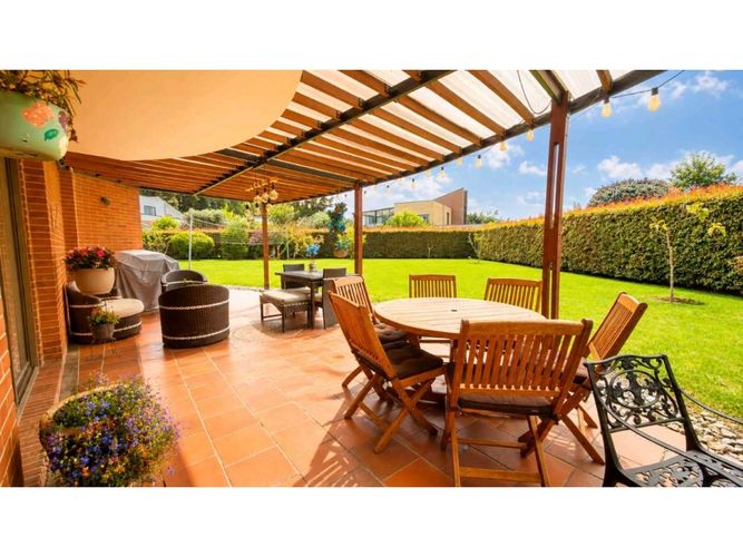 Casa de 4 alcobas en arriendo en Guaymaral, Cota, 311 m² · foto 4 de 24