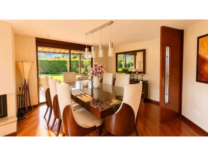 Casa de 4 alcobas en arriendo en Guaymaral, Cota, 311 m² · foto 8 de 24