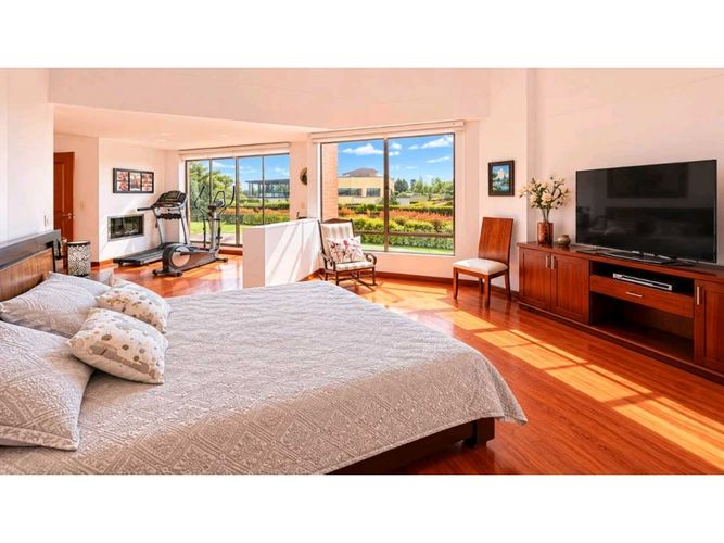 Casa de 4 alcobas en arriendo en Guaymaral, Cota, 311 m² · foto 17 de 24