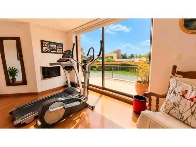 Casa de 4 alcobas en arriendo en Guaymaral, Cota, 311 m² · foto 21 de 24