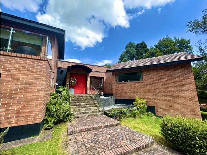 Casa de 3 alcobas en venta en Torca Rural I, Bogotá, 450 m² · foto 2 de 24