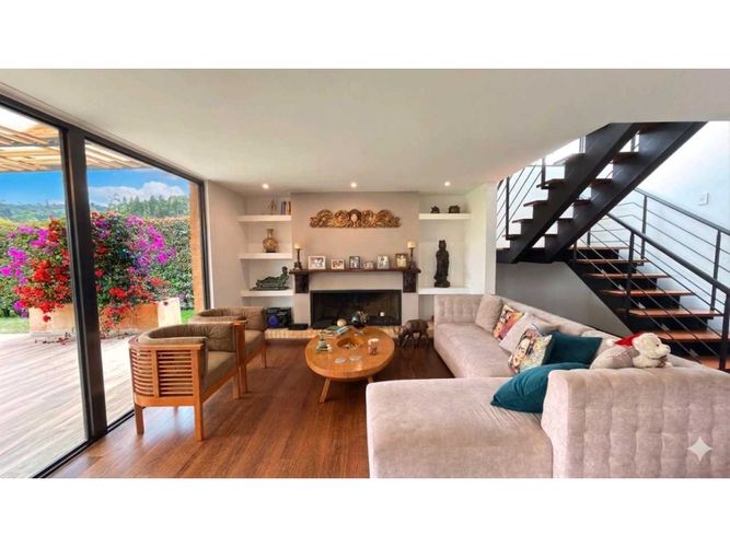 Casa de 3 alcobas en venta en Pradera De Potosi, La Calera, 1059 m² · foto 4 de 24