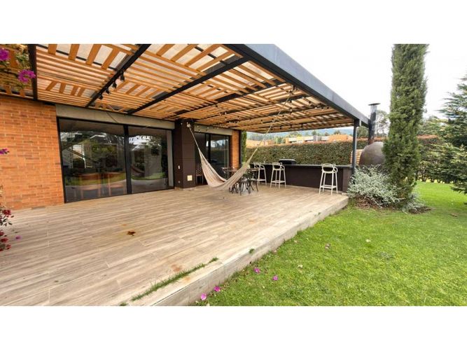 Casa de 3 alcobas en venta en Pradera De Potosi, La Calera, 1059 m² · foto 17 de 24