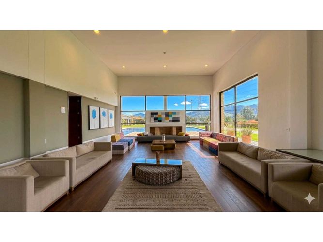 Casa de 3 alcobas en venta en Pradera De Potosi, La Calera, 1059 m² · foto 19 de 24