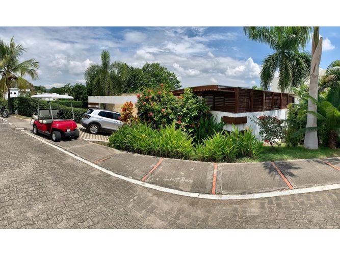 Casa de 4 alcobas en venta en Cn. Campestre El Peñon, Girardot, 363 m² · foto 22 de 24