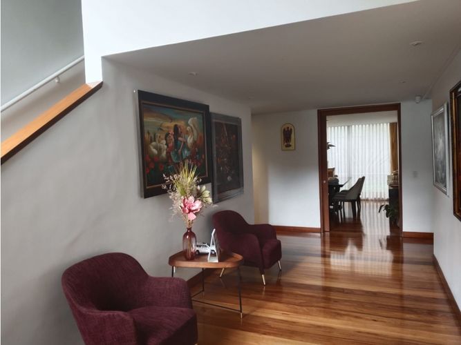 Casa de 4 alcobas en venta en Santa Ana Oriental, Bogotá, 400 m² · foto 8 de 24