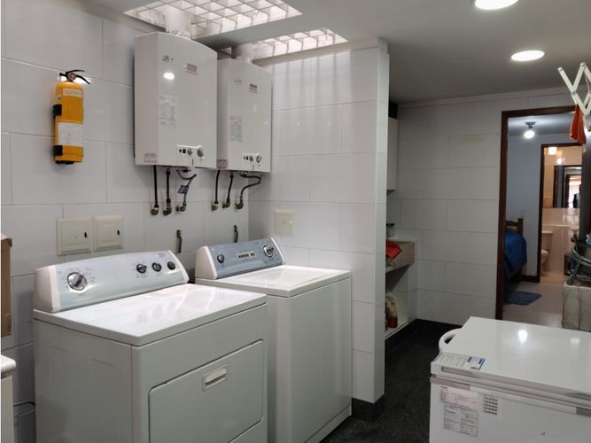 Casa de 4 alcobas en venta en Santa Ana Oriental, Bogotá, 400 m² · foto 17 de 24