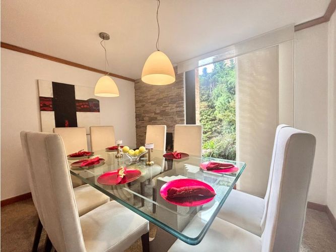 Casa de 4 alcobas en venta en Sotileza, Bogotá, 341 m² · foto 5 de 19