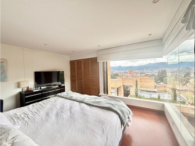 Casa de 4 alcobas en venta en Sotileza, Bogotá, 341 m² · foto 11 de 19
