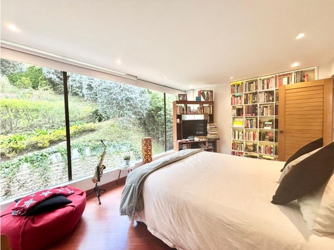 Casa de 4 alcobas en venta en Sotileza, Bogotá, 341 m² · foto 16 de 19