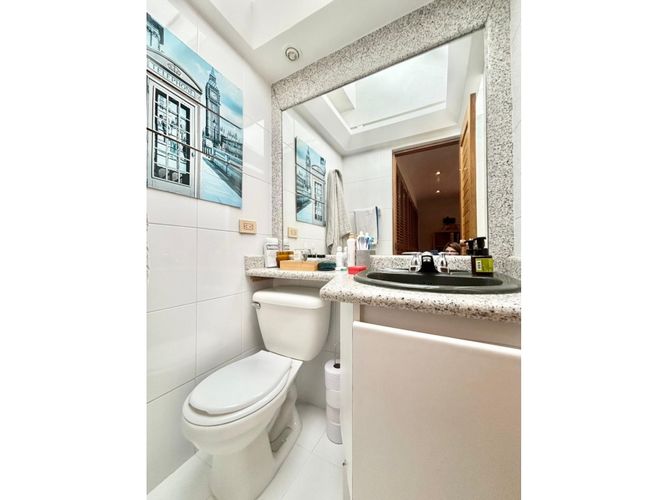 Casa de 4 alcobas en venta en Sotileza, Bogotá, 341 m² · foto 17 de 19