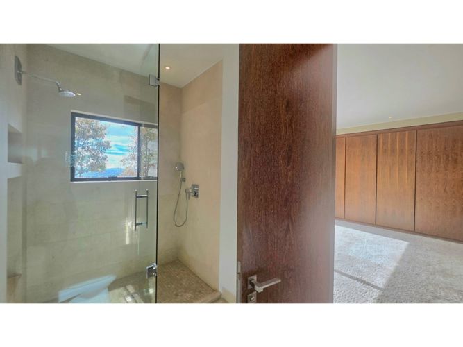 Apartamento de 3 alcobas en venta en Chico, Bogotá, 830 m² · foto 14 de 24