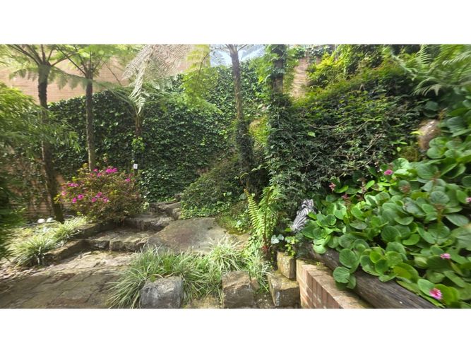 Apartamento de 3 alcobas en venta en Chico, Bogotá, 830 m² · foto 20 de 24