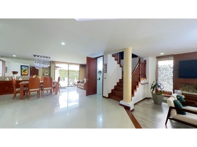 Casa de 4 alcobas en venta en San Jose De Los Nogales, Chía, 284 m² · foto 5 de 24