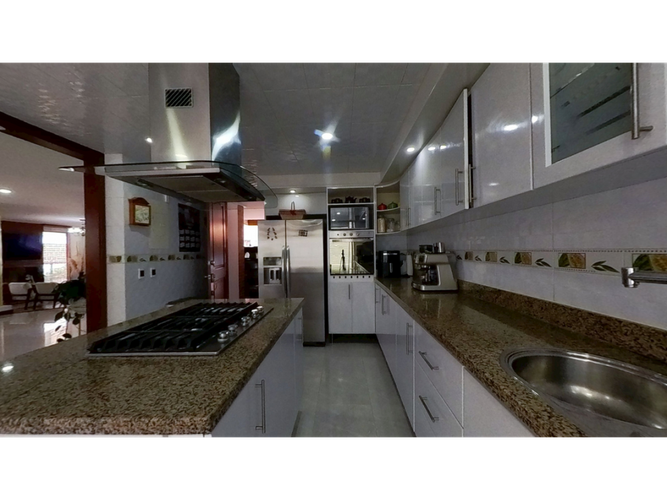 Casa de 4 alcobas en venta en San Jose De Los Nogales, Chía, 284 m² · foto 6 de 24