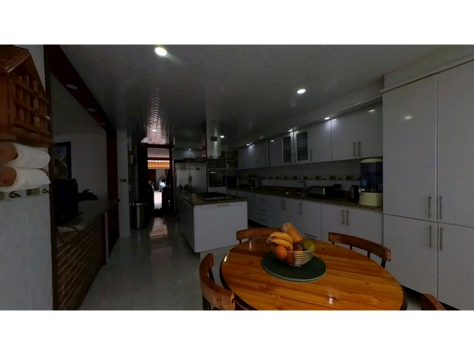 Casa de 4 alcobas en venta en San Jose De Los Nogales, Chía, 284 m² · foto 7 de 24