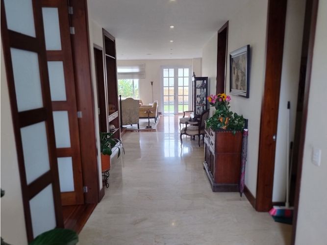 Casa de 4 alcobas en venta en La Balsa, Bogotá, 414 m² · foto 6 de 17
