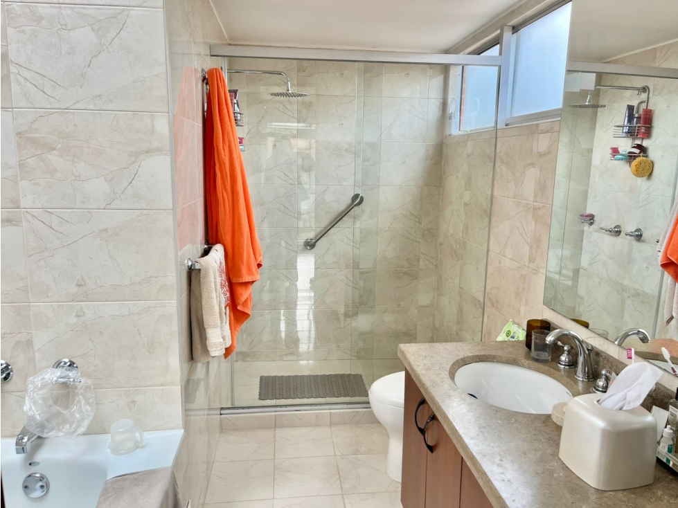 Casa en venta en Cerros De Suba, Bogotá · foto 13 de 24