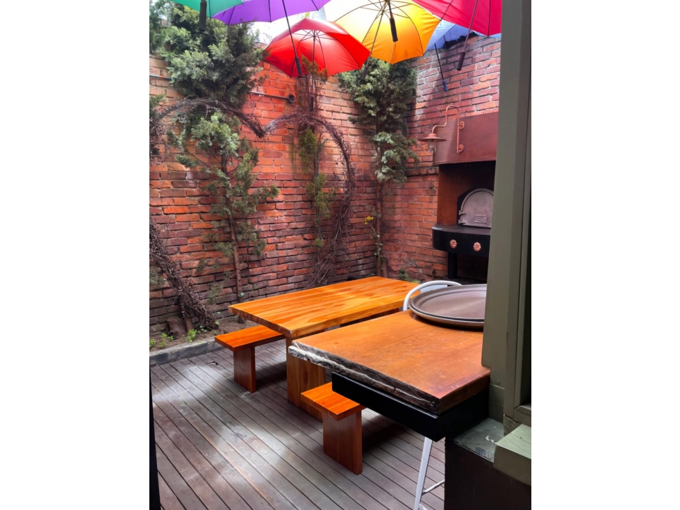 Casa en venta en Quinta Camacho, Bogotá · foto 19 de 23