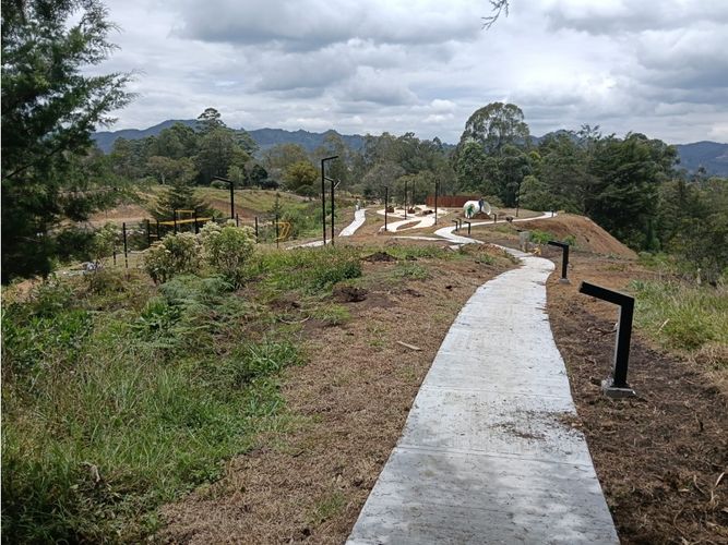 Lote en venta en La Ceja, 1625 m² · foto 14 de 22