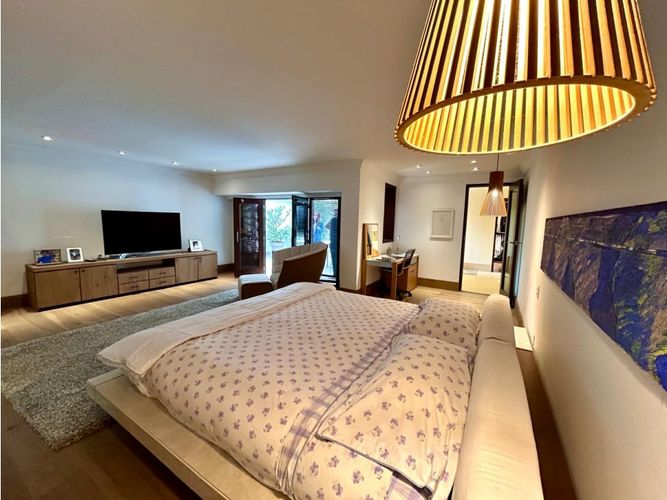Casa de 3 alcobas en venta en Santa Ana Oriental, Bogotá, 577 m² · foto 14 de 24