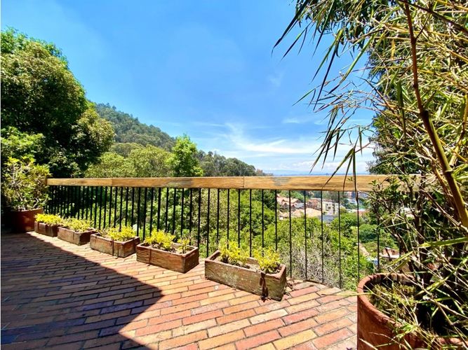 Casa de 3 alcobas en venta en Bosque De Pinos, Bogotá, 305 m² · foto 3 de 16