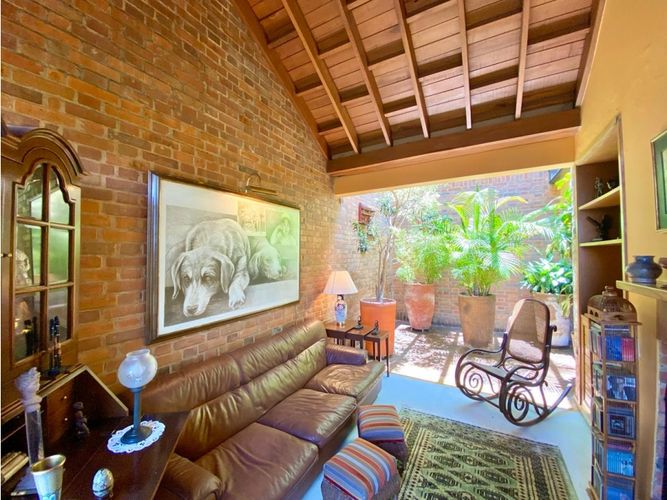 Casa de 3 alcobas en venta en Bosque De Pinos, Bogotá, 305 m² · foto 5 de 16