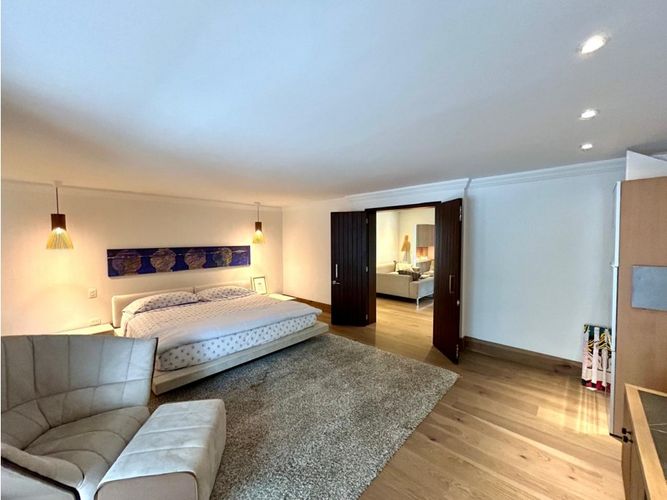 Casa de 3 alcobas en venta en Santa Ana Oriental, Bogotá, 577 m² · foto 23 de 24