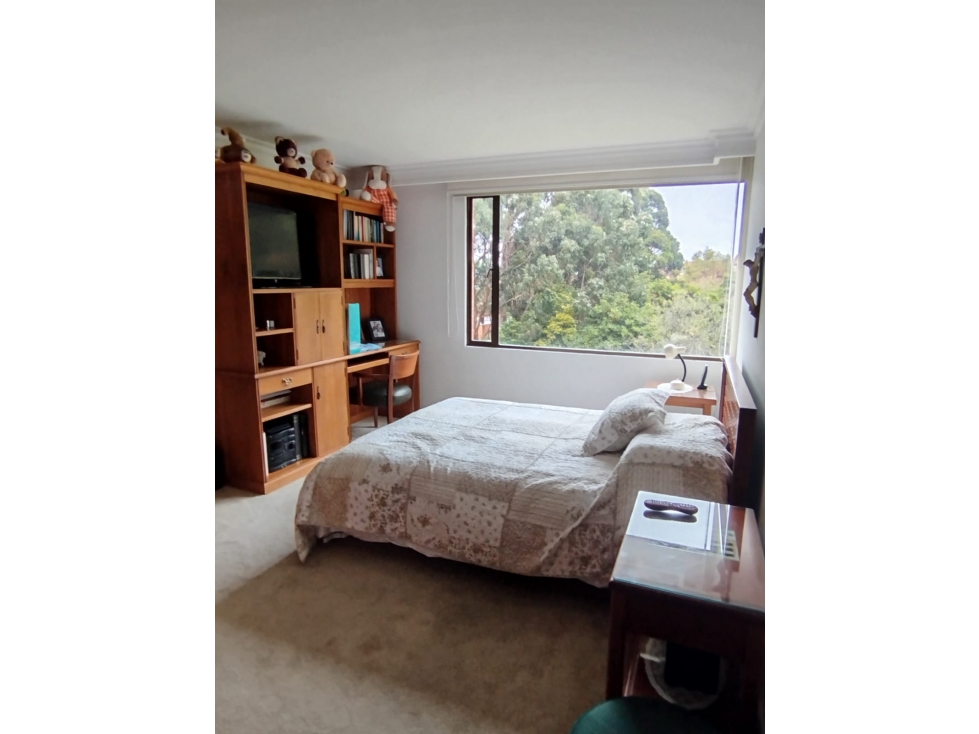 Apartamento en venta en Santa Barbara, Bogotá · foto 3 de 10