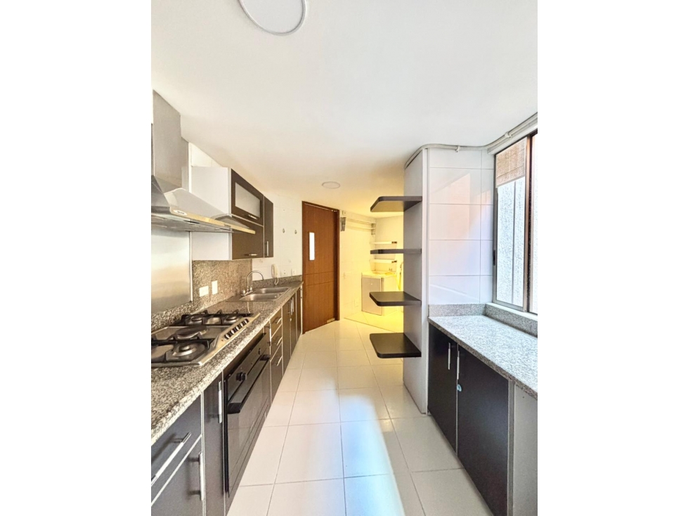 Apartamento en venta en El Contador, Bogotá · foto 6 de 24
