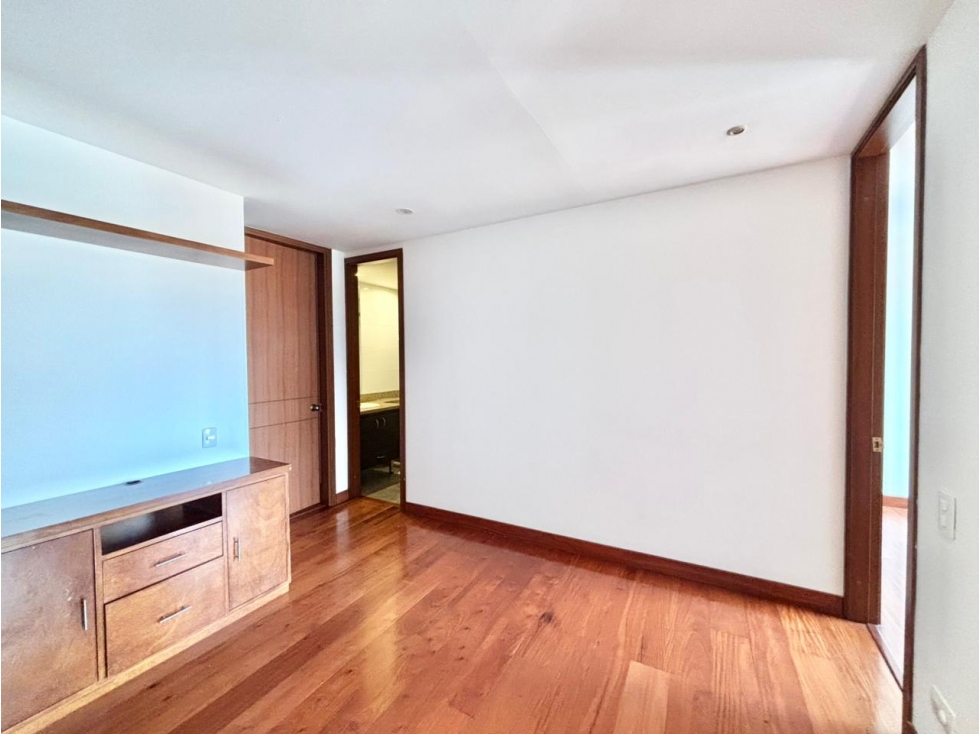 Apartamento en venta en El Contador, Bogotá · foto 13 de 24