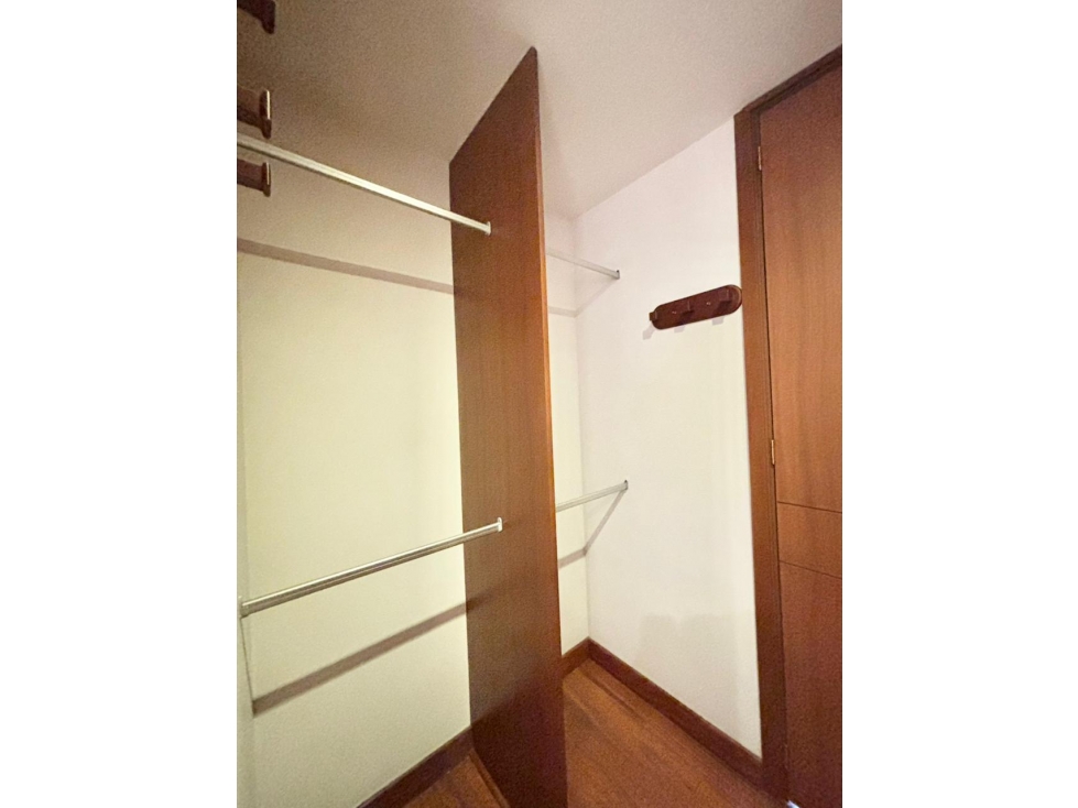 Apartamento en venta en El Contador, Bogotá · foto 14 de 24