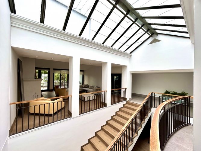 Casa de 5 alcobas en venta en Santa Ana Oriental, Bogotá, 872 m² · foto 11 de 24