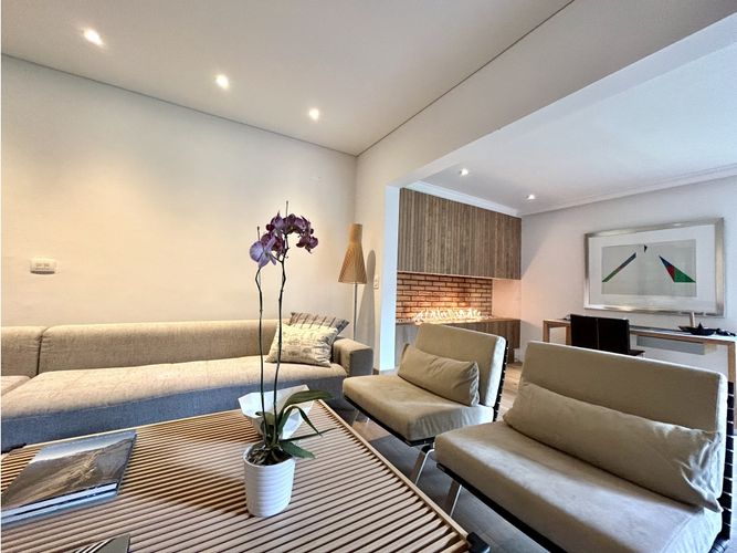 Casa de 5 alcobas en venta en Santa Ana Oriental, Bogotá, 872 m² · foto 19 de 24
