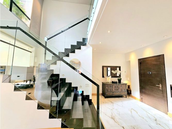Apartamento de 6 alcobas en venta en Chico, Bogotá, 600 m² · foto 10 de 24